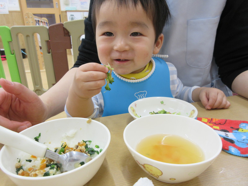  給食おいしいな〜🍚✨