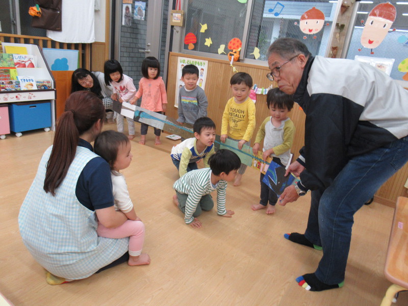  長い長いお話を読んでもらったよ♡