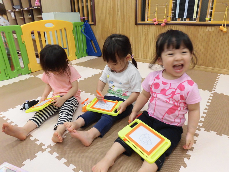  みんなでお絵かきタイム✎