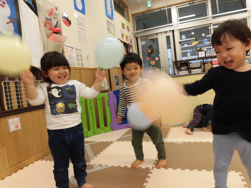  風船遊びたのしいね🎈