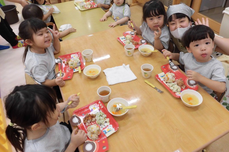  今日はお子様ランチだよ🍽