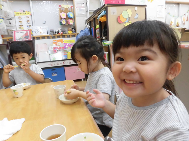  おやつはお月見団子風おやき🍠💕