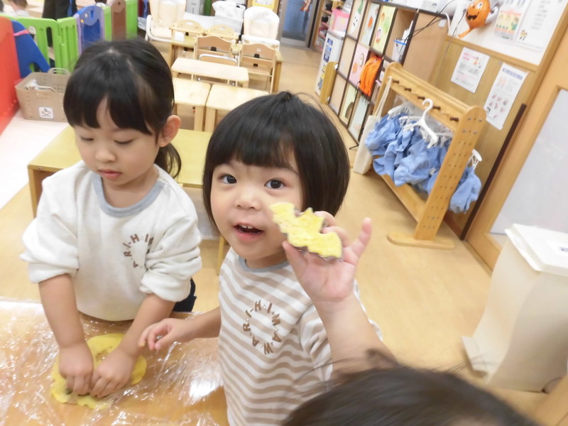  上手に型抜きできたよ🍪🎃